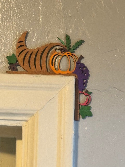 Cornucopia Door Corner