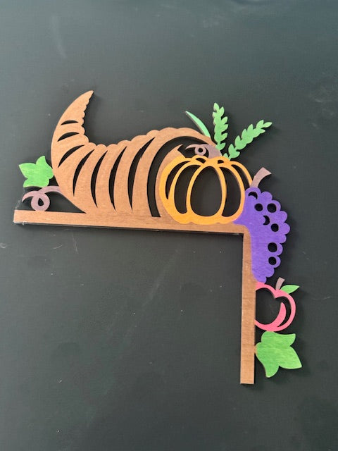 Cornucopia Door Corner