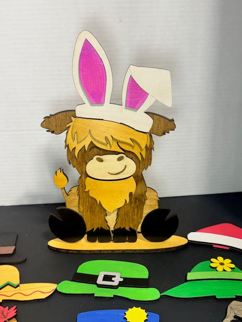 Highland Cow Figurine with Interchangeable Hats