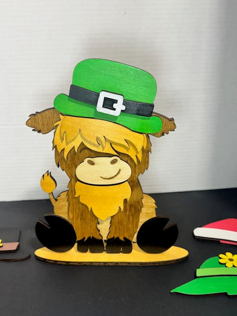 Highland Cow Figurine with Interchangeable Hats