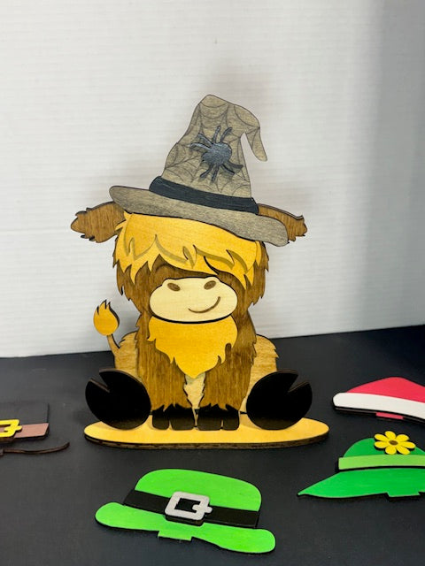 Highland Cow Figurine with Interchangeable Hats